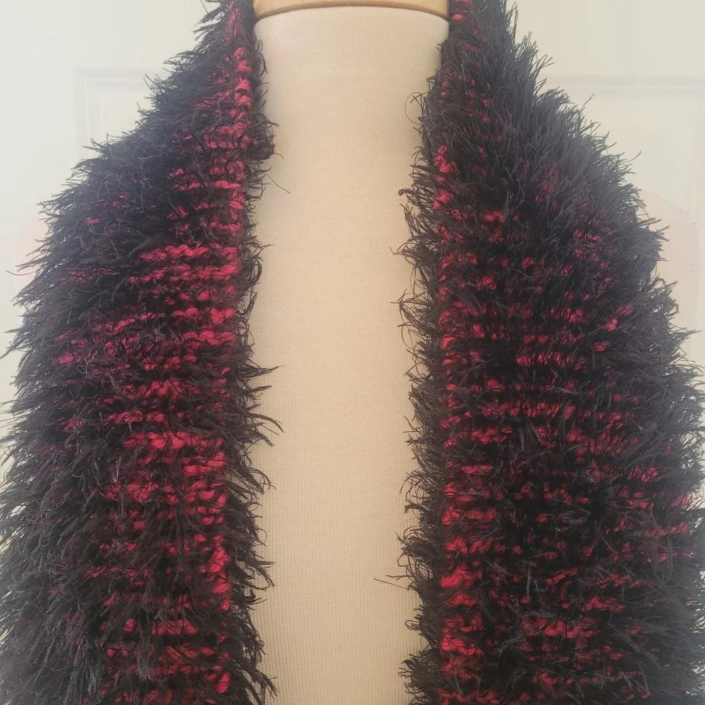 N/A magenta black